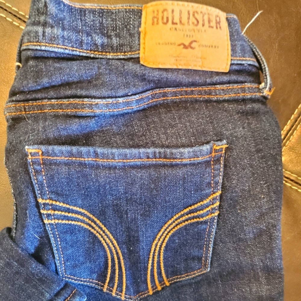 Hollister Oceanside Super Skinny stretch 7 w28